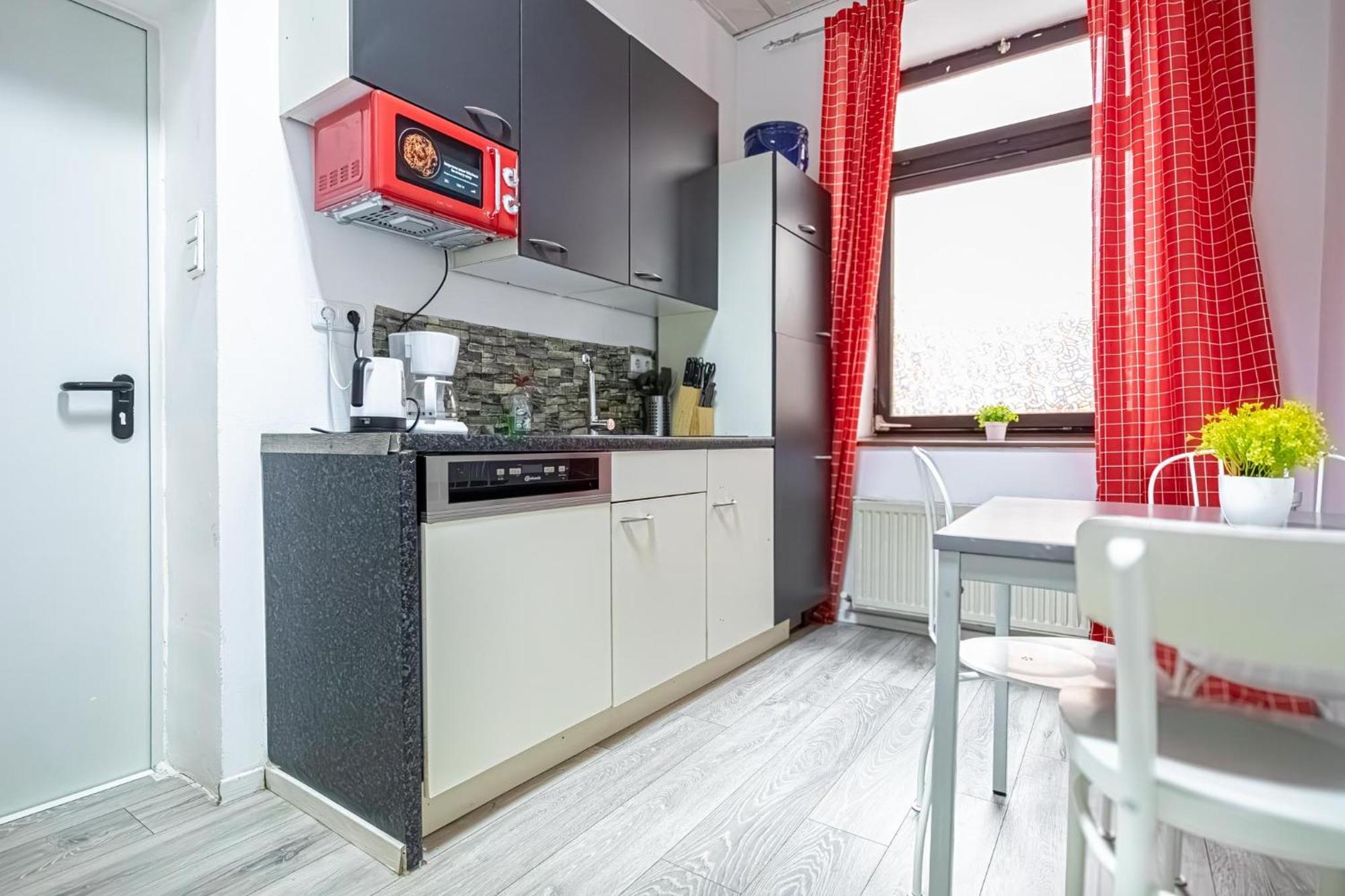 Bright 1br Apt, Prime Location & Wifi * Wien