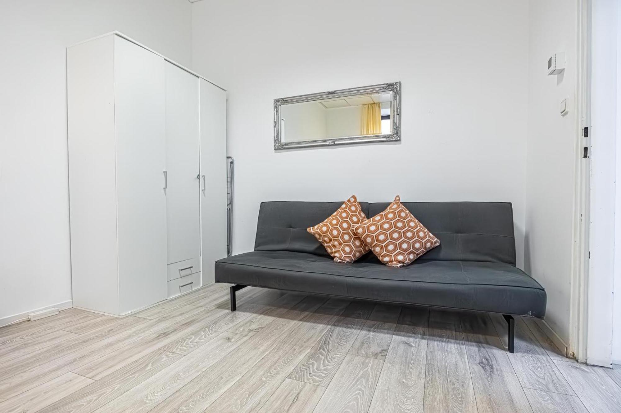 Bright 1br Apt, Prime Location & Wifi
